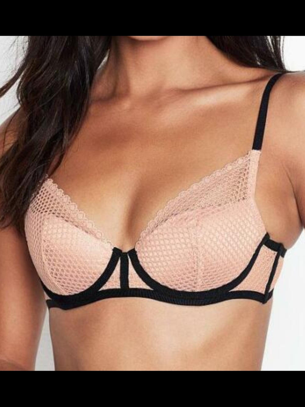 Nwt Victoria's Secret 36DDD Fishnet Pink And Black Bra